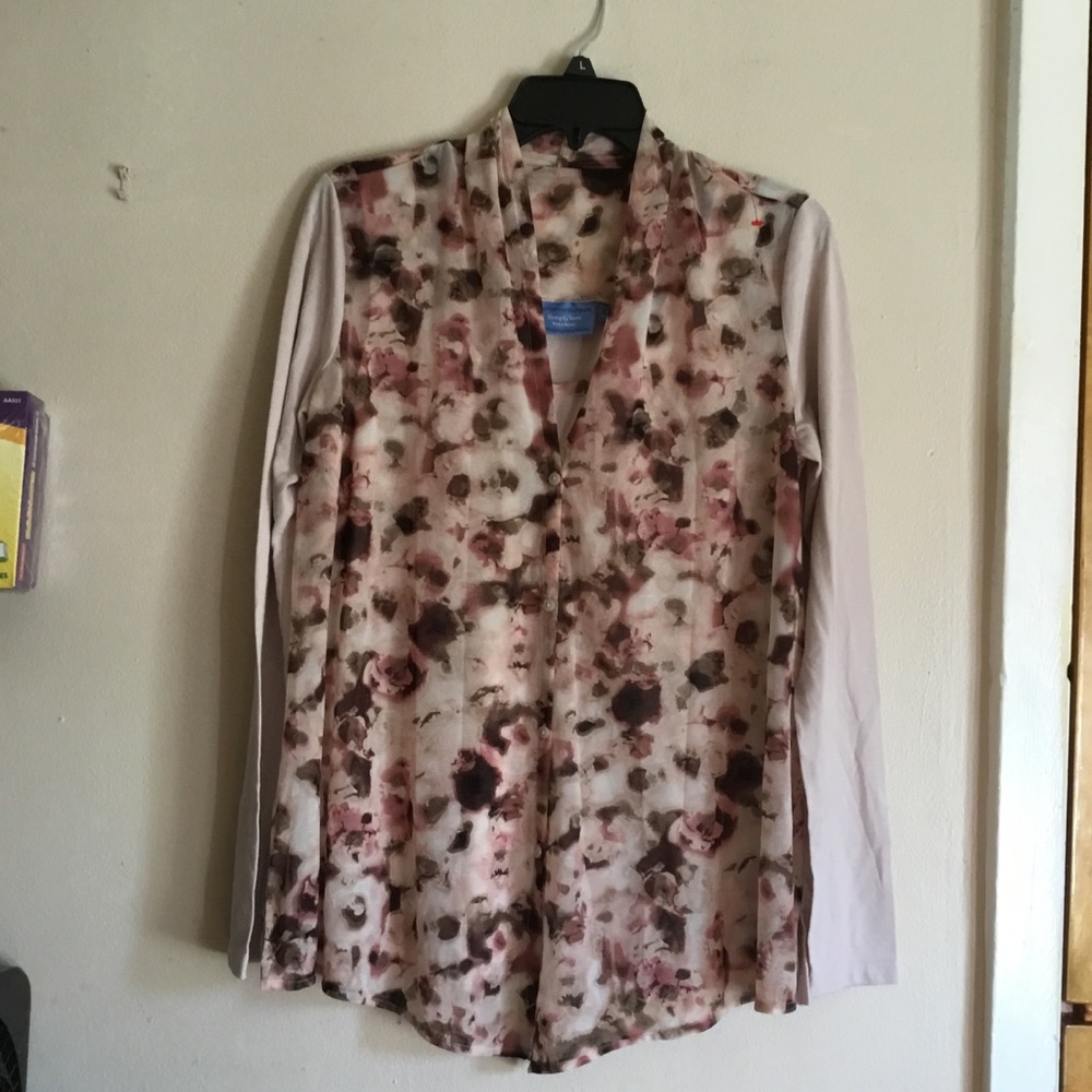 Simply Vera blouse